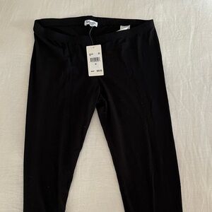 NWT Splendid black leggings. Perfect for any occasion. Sz M  So soft!
